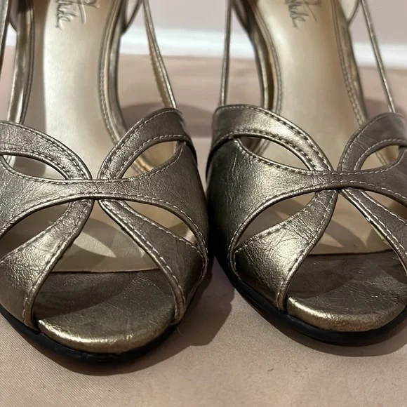 Antique Gold 3” Heels - Picture 2 of 8